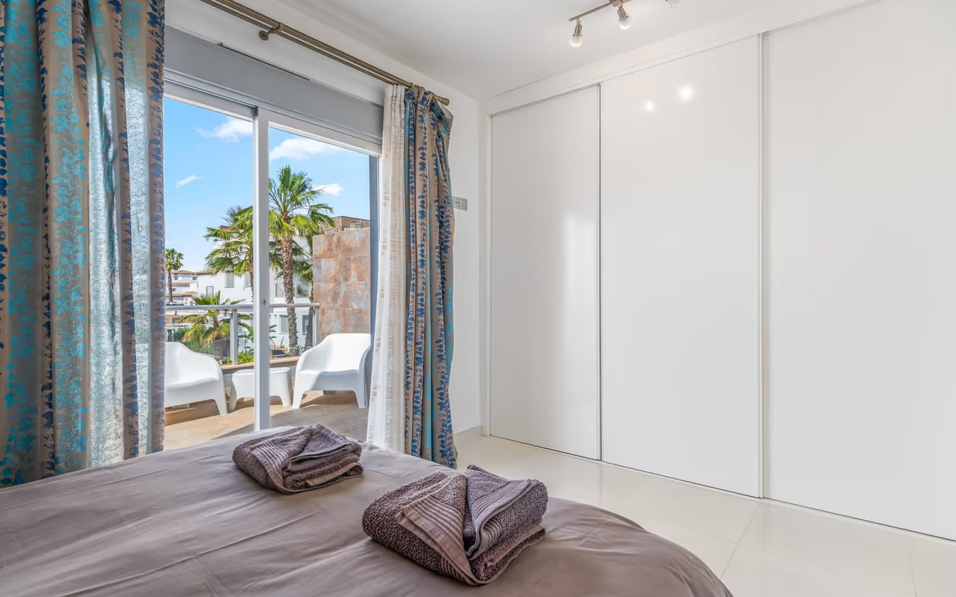 Resale - Rijtjes huis - Punta Prima - Marina Med