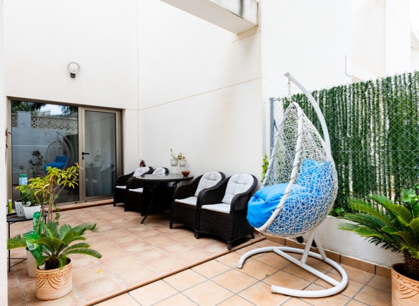 Resale - Rijtjes huis - Punta Prima