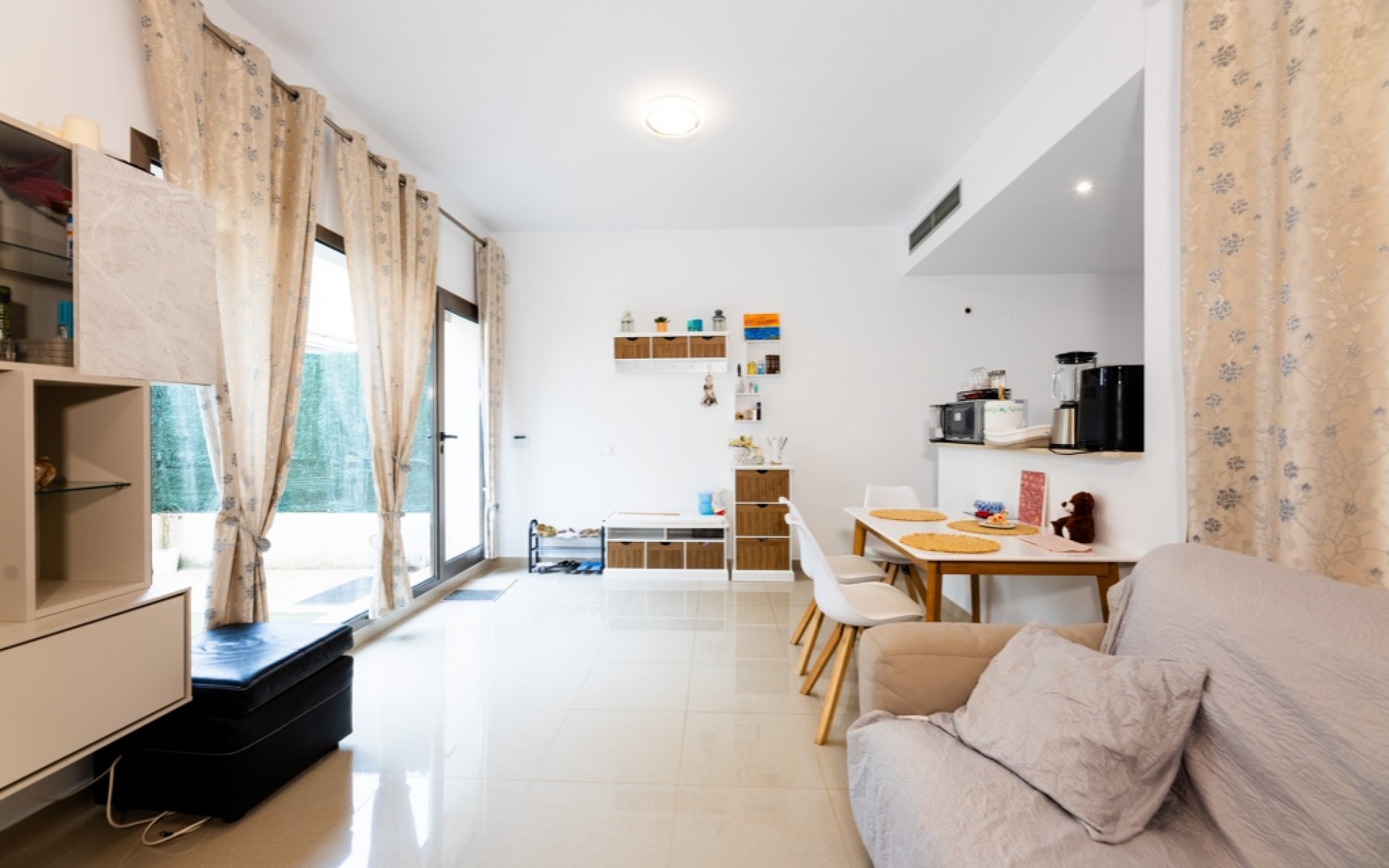 Resale - Rijtjes huis - Punta Prima