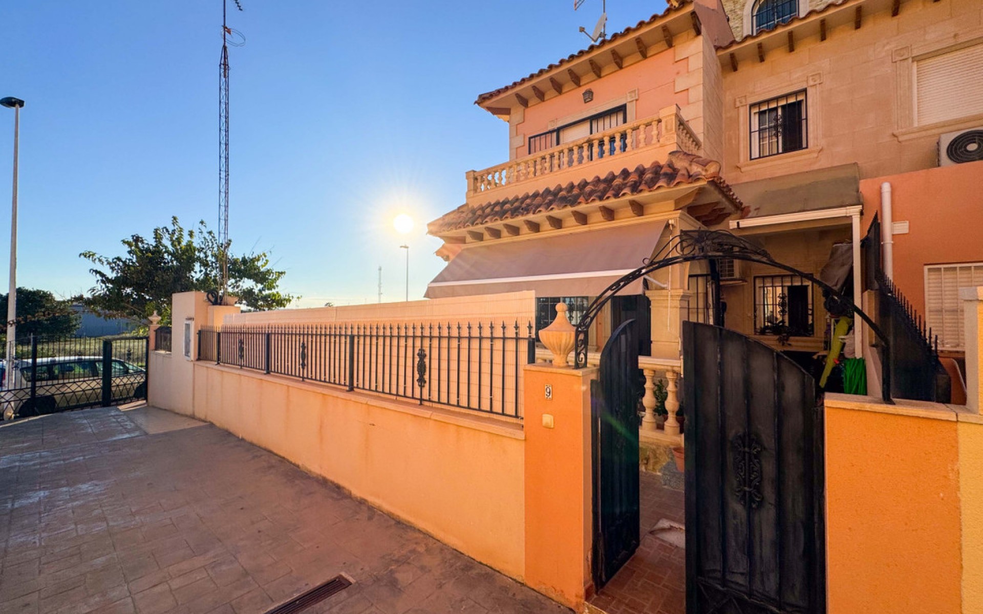Resale - Rijtjes huis - Torrevieja - Aguas Nuevas