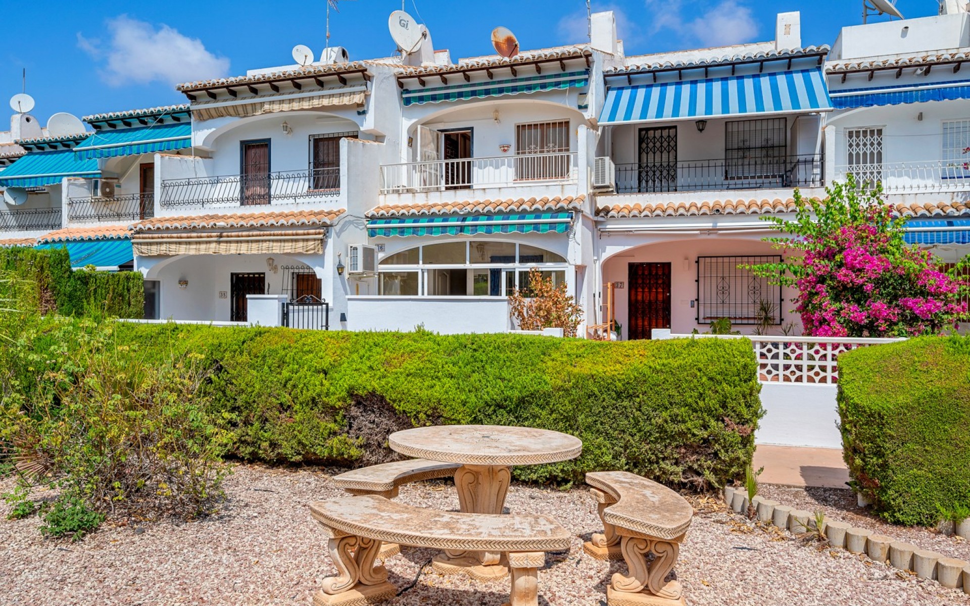 Resale - Rijtjes huis - Torrevieja - Lago jardin