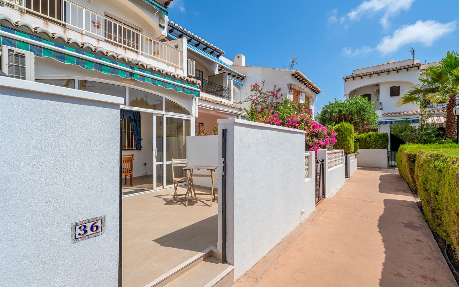 Resale - Rijtjes huis - Torrevieja - Lago jardin