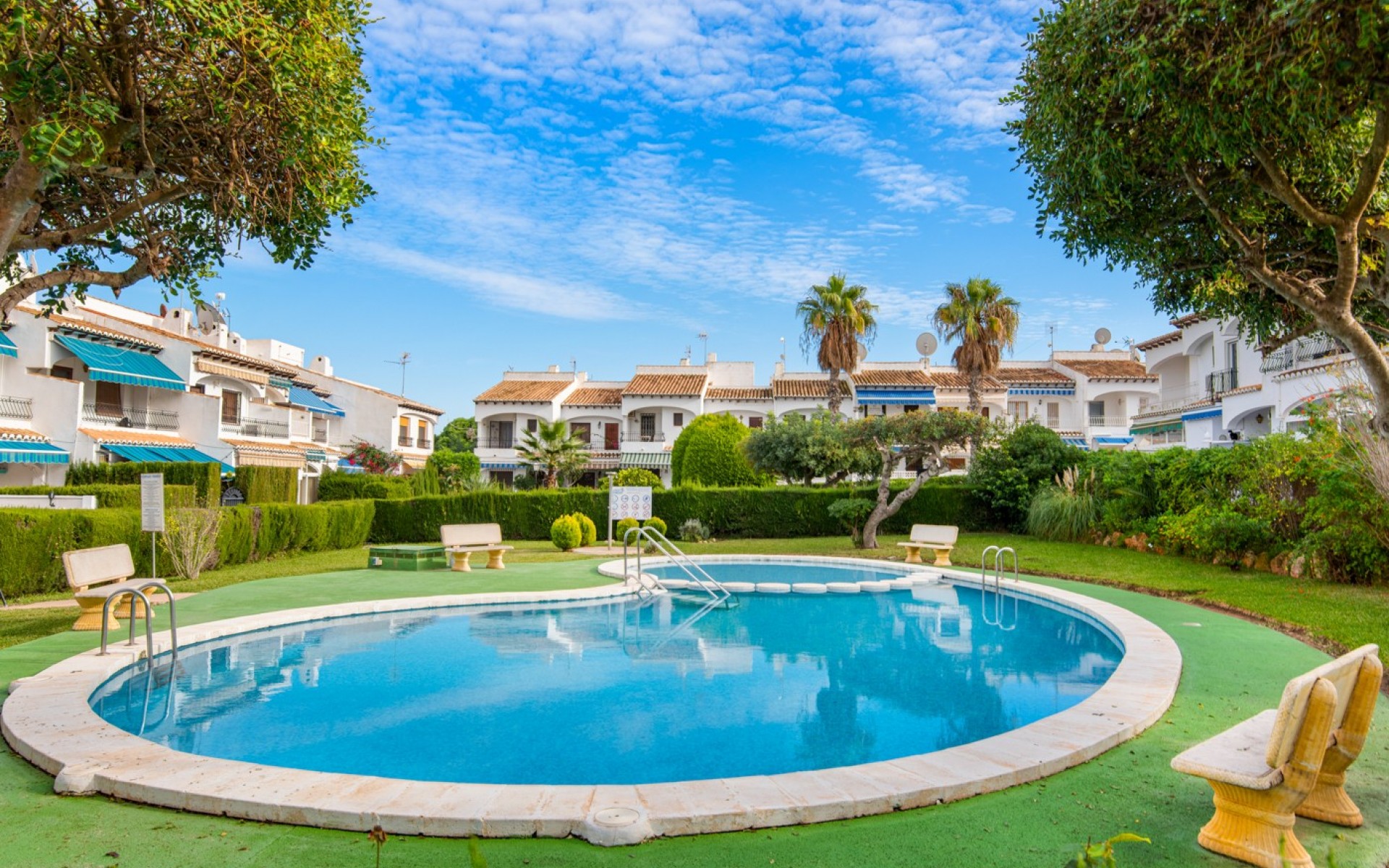 Resale - Rijtjes huis - Torrevieja - Lago jardin