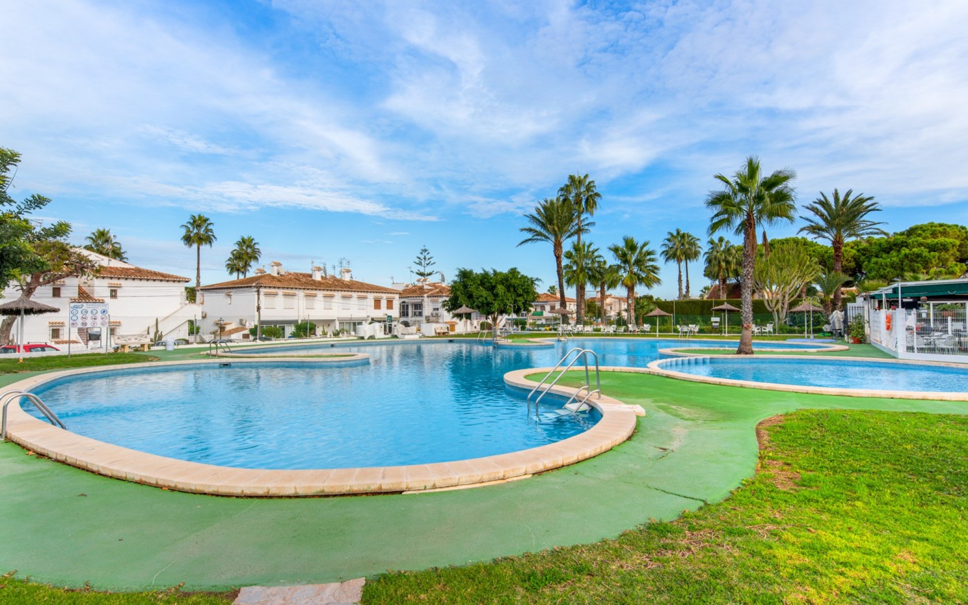 Resale - Rijtjes huis - Torrevieja - Lago jardin