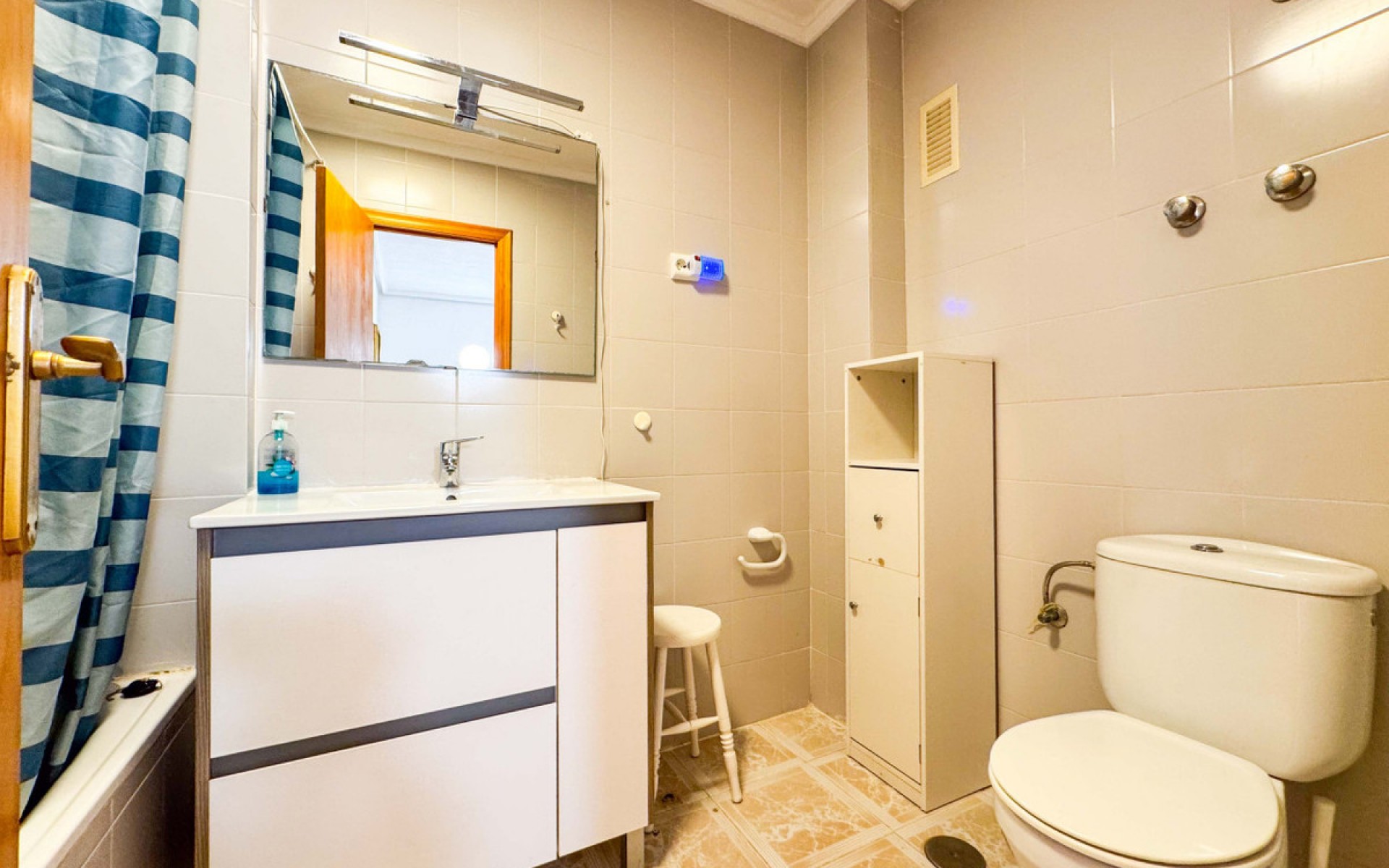 Resale - Rijtjes huis - Torrevieja - Playa De La Mata