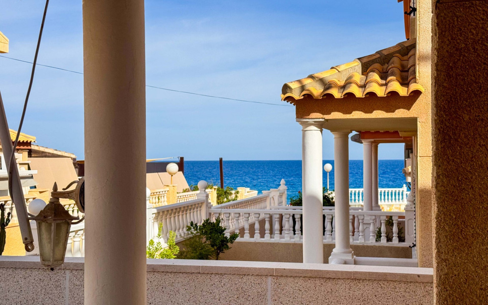 Resale - Rijtjes huis - Torrevieja - Playa De La Mata