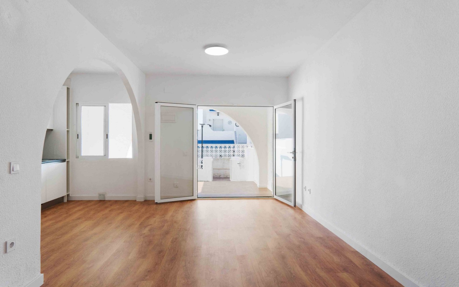 Resale - Rijtjes huis - Villamartin - Blue Lagoon