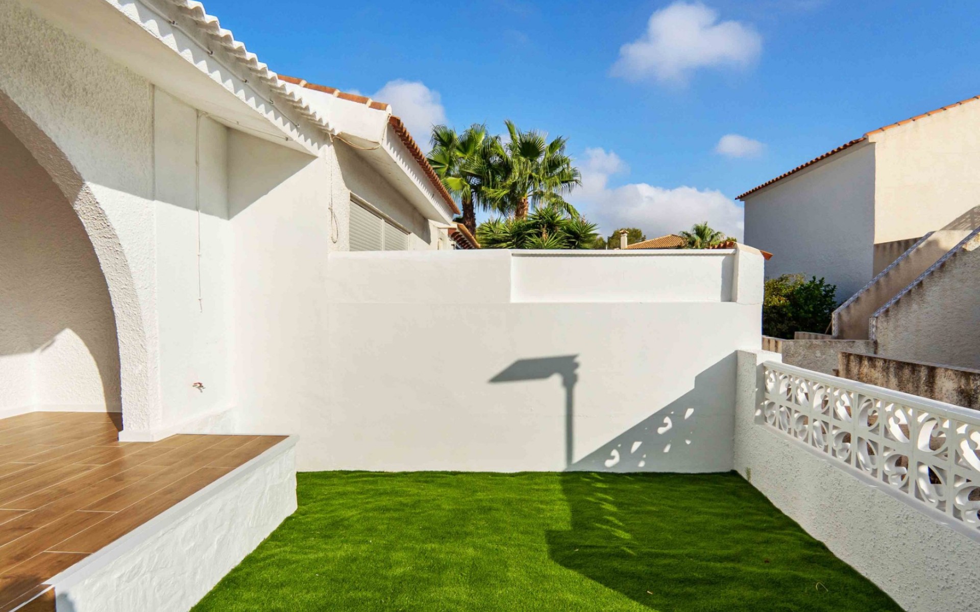 Resale - Rijtjes huis - Villamartin - Blue Lagoon