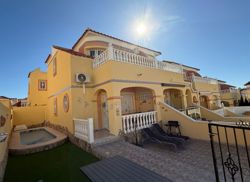 Resale - Rijtjes huis - Villamartin - Blue Lagoon