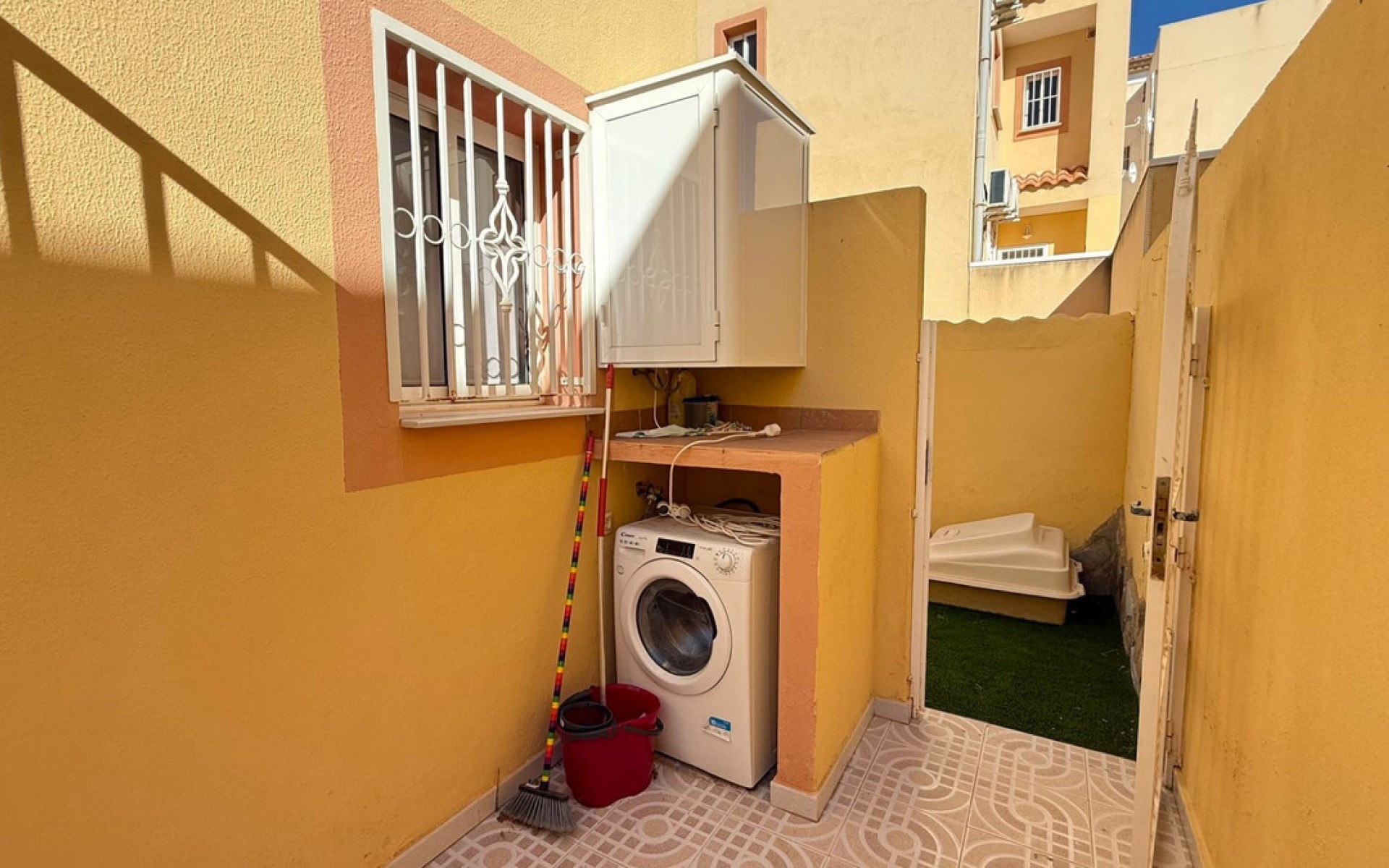 Resale - Rijtjes huis - Villamartin - Blue Lagoon