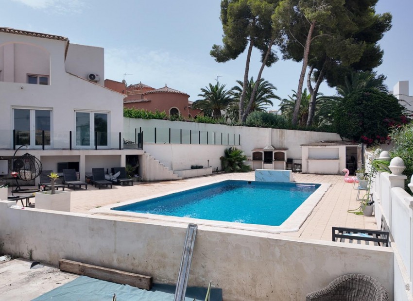 Resale - Rijtjes huis - Villamartin - Las Filipinas
