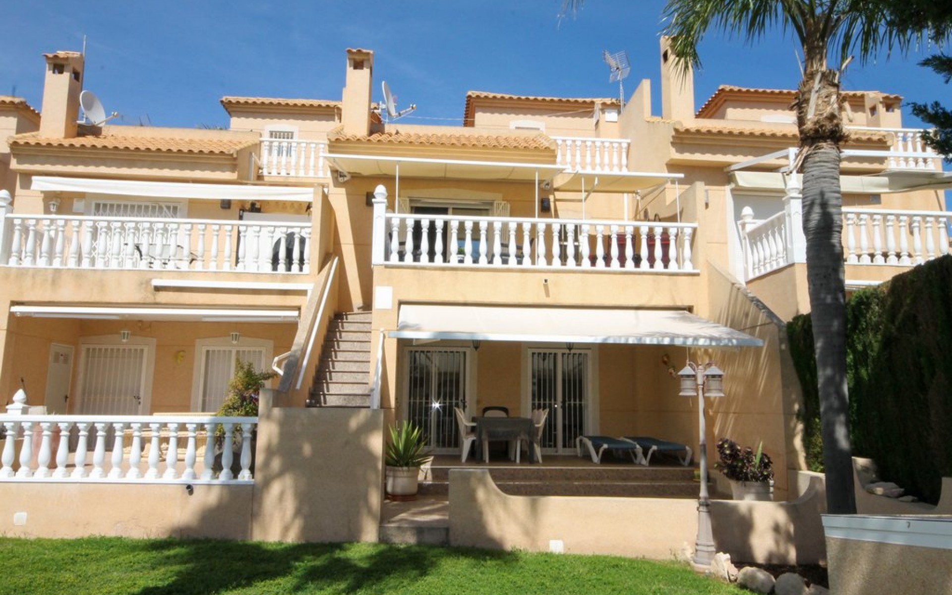 Resale - Rijtjes huis - Villamartin