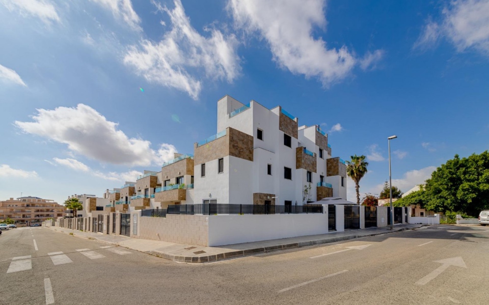 Resale - Semi - Detached Villa - Orihuela Costa - Villamartin