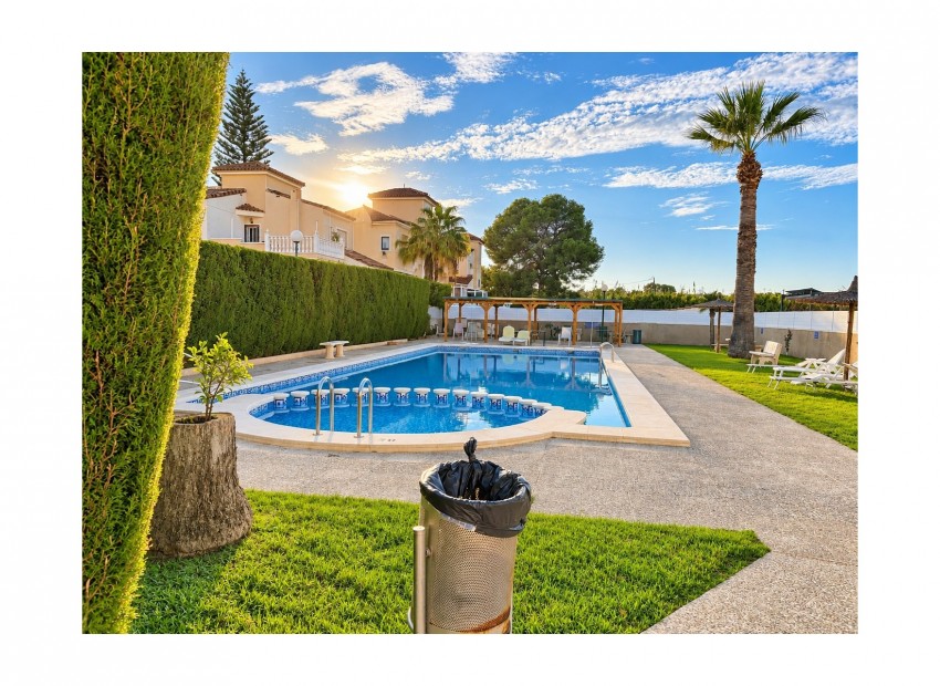 Resale - Townhouse - Algorfa - Montebello