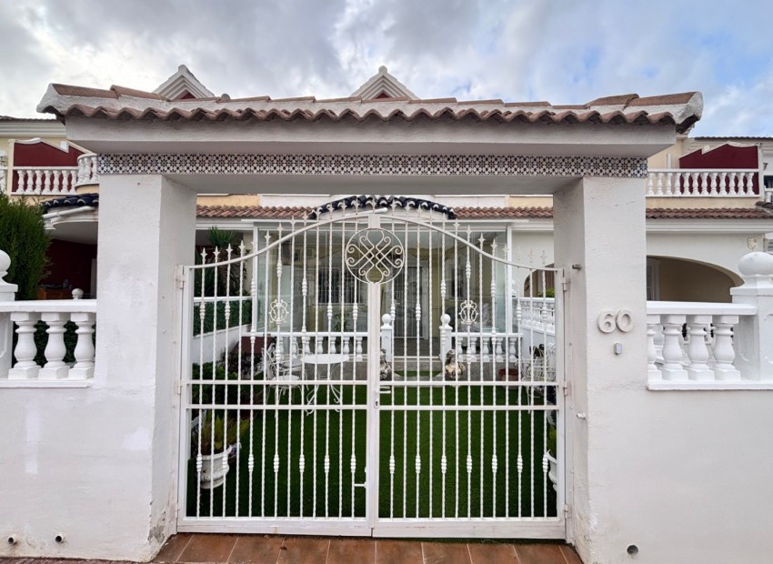 Resale - Townhouse - Benijofar - Monte Azul