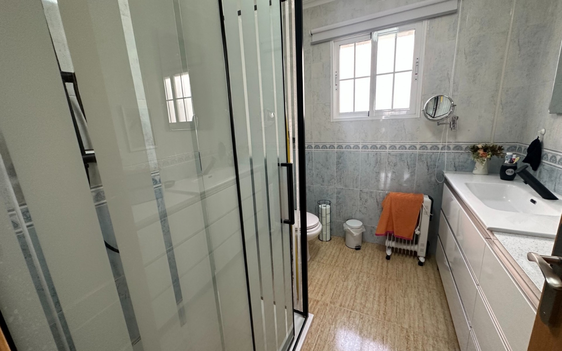 Resale - Townhouse - Bigastro