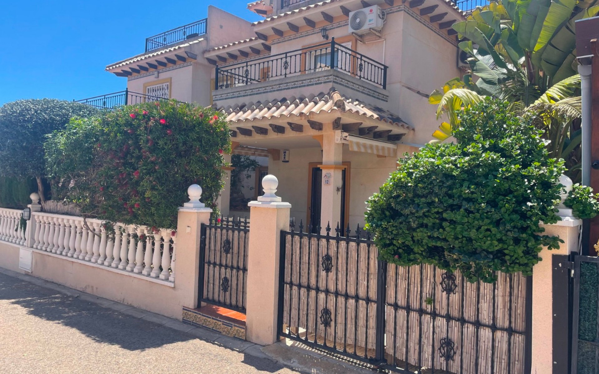 Resale - Townhouse - Cabo Roig - La Regia