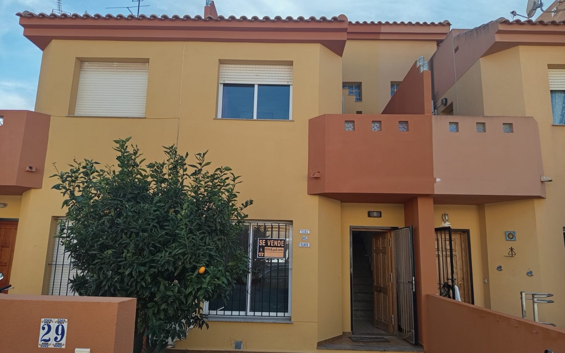 Resale - Townhouse - Cabo Roig