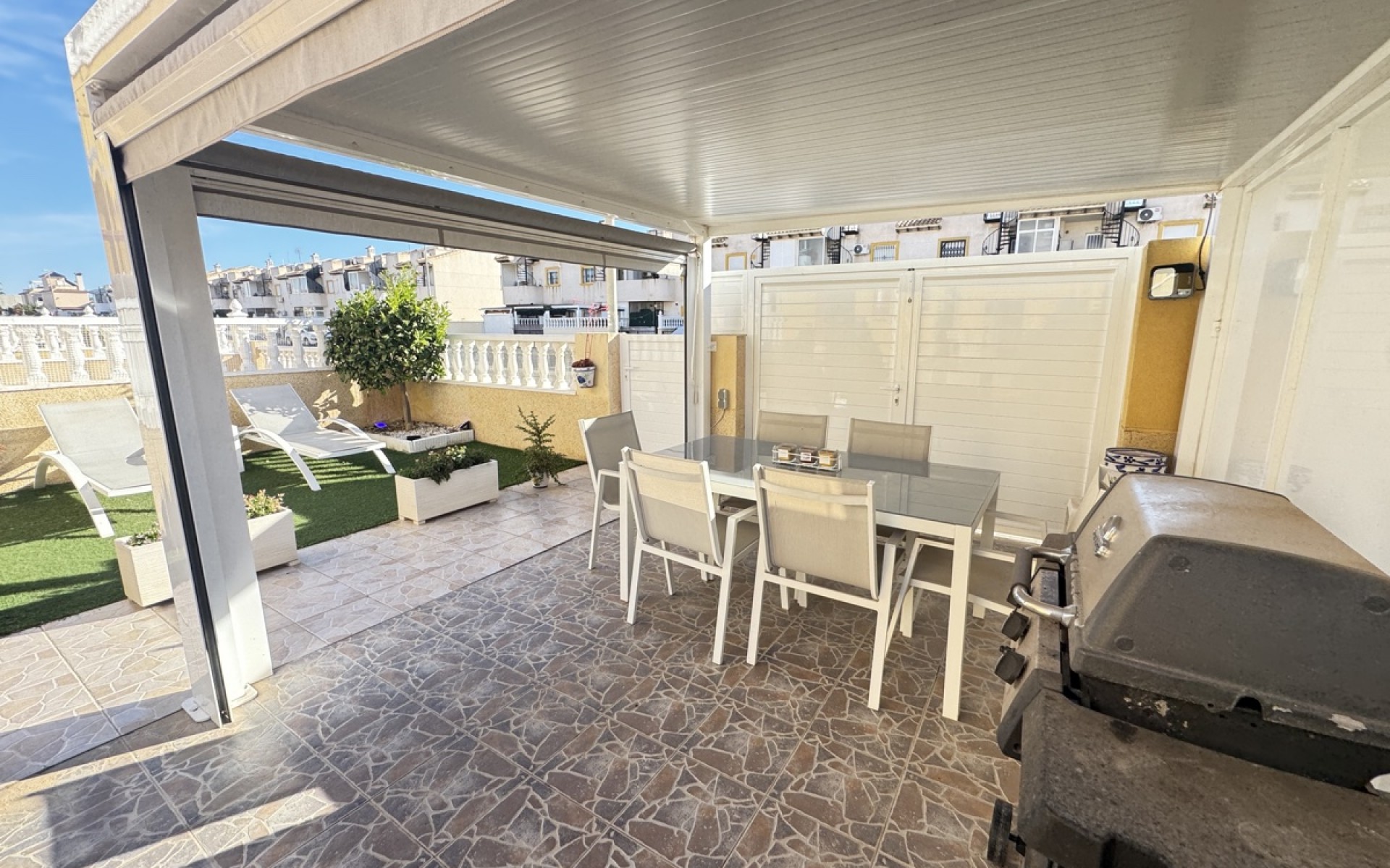 Resale - Townhouse - Cabo Roig