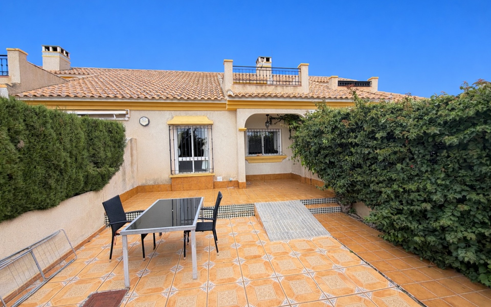 Resale - Townhouse - Cabo Roig