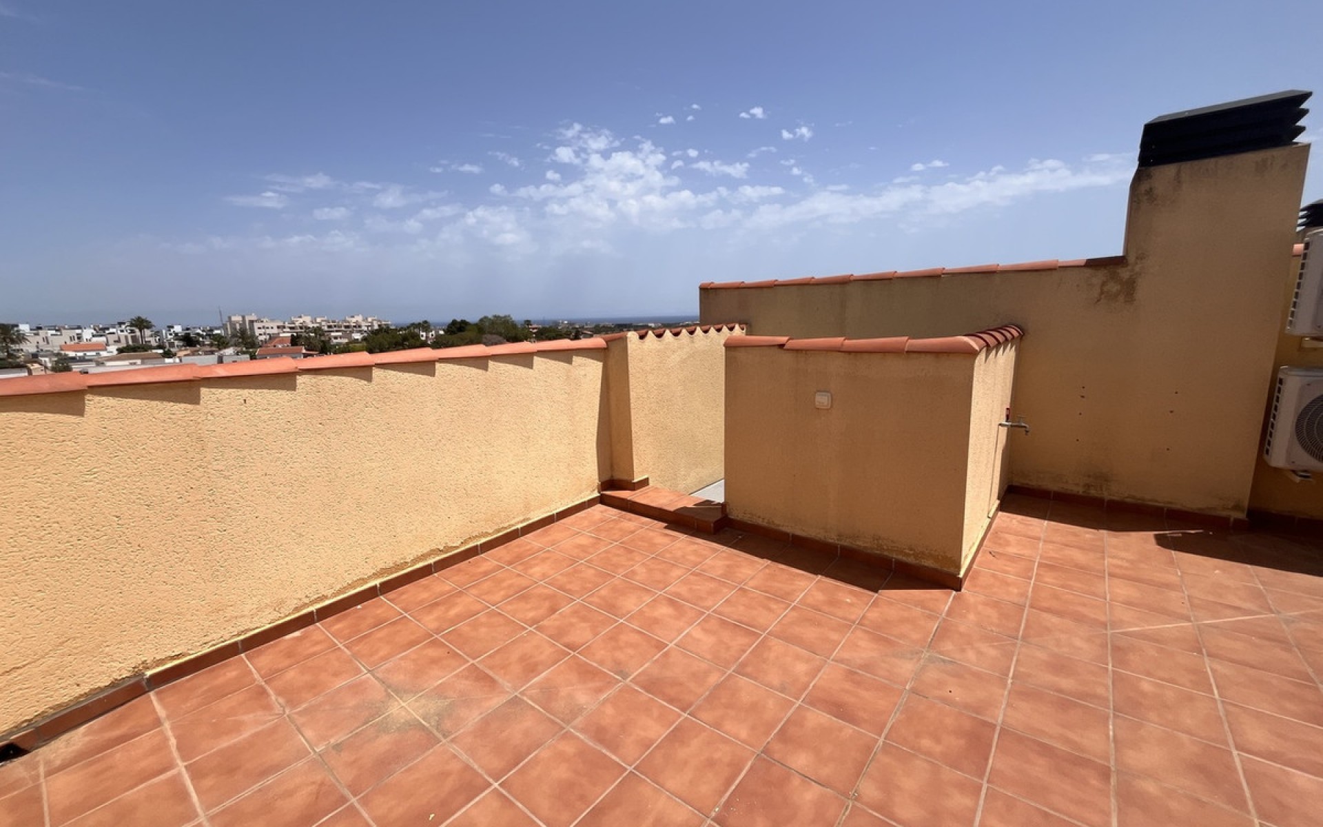 Resale - Townhouse - Cabo Roig