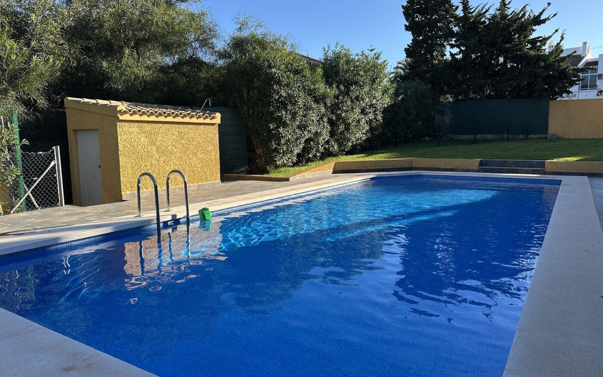 Resale - Townhouse - Cabo Roig