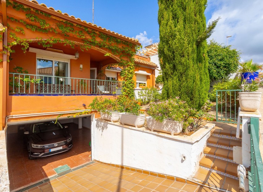 Resale - Townhouse - Cartagena - El Carmoli