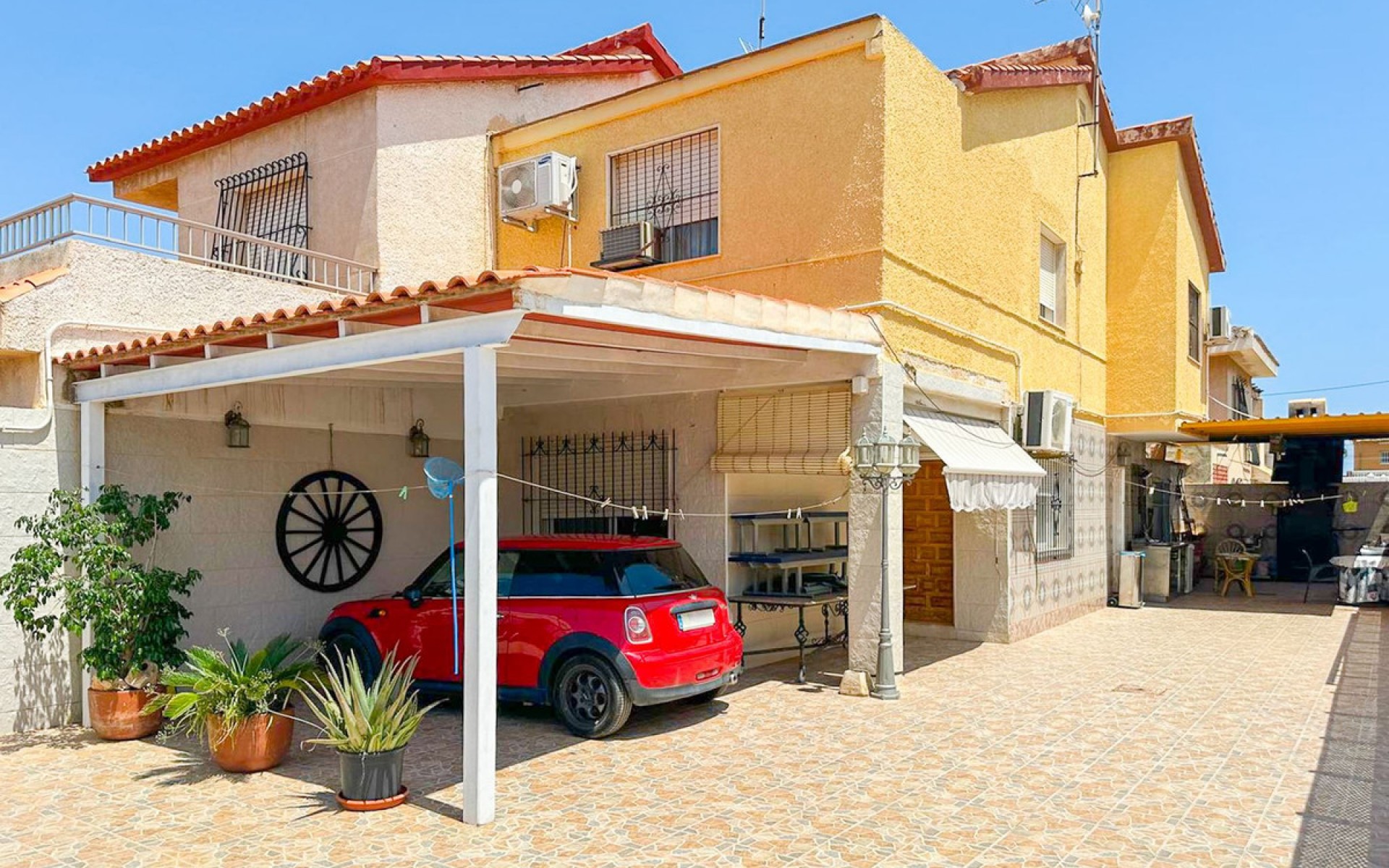 Resale - Townhouse - Cartagena - Los Nietos