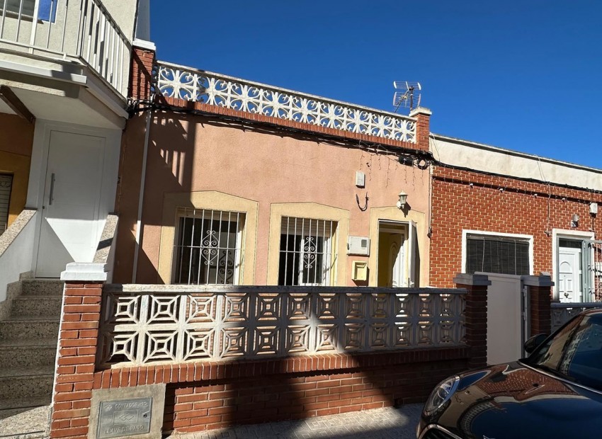 Resale - Townhouse - Cartagena - Los Nietos