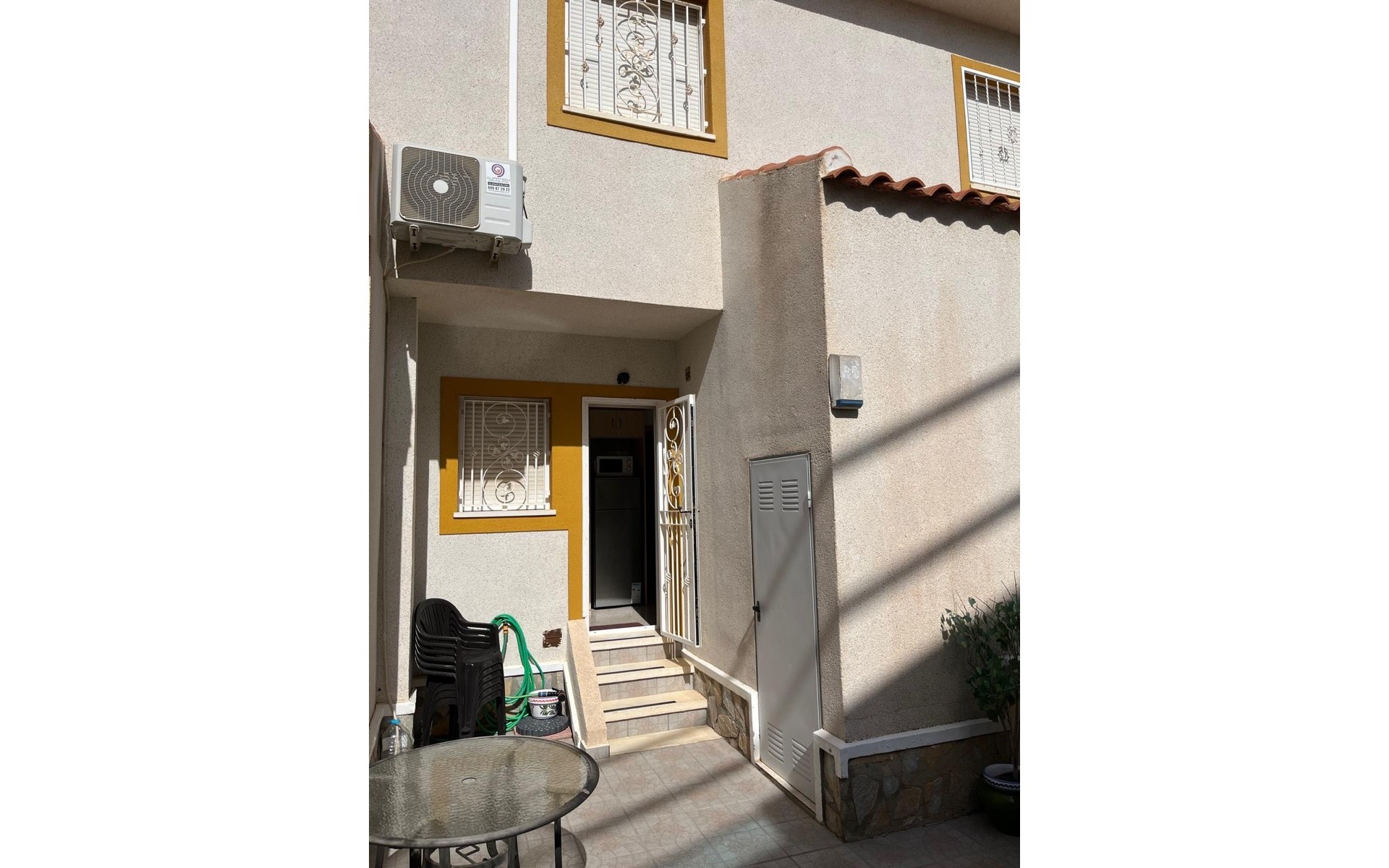 Resale - Townhouse - Ciudad Quesada - Doña Pepa