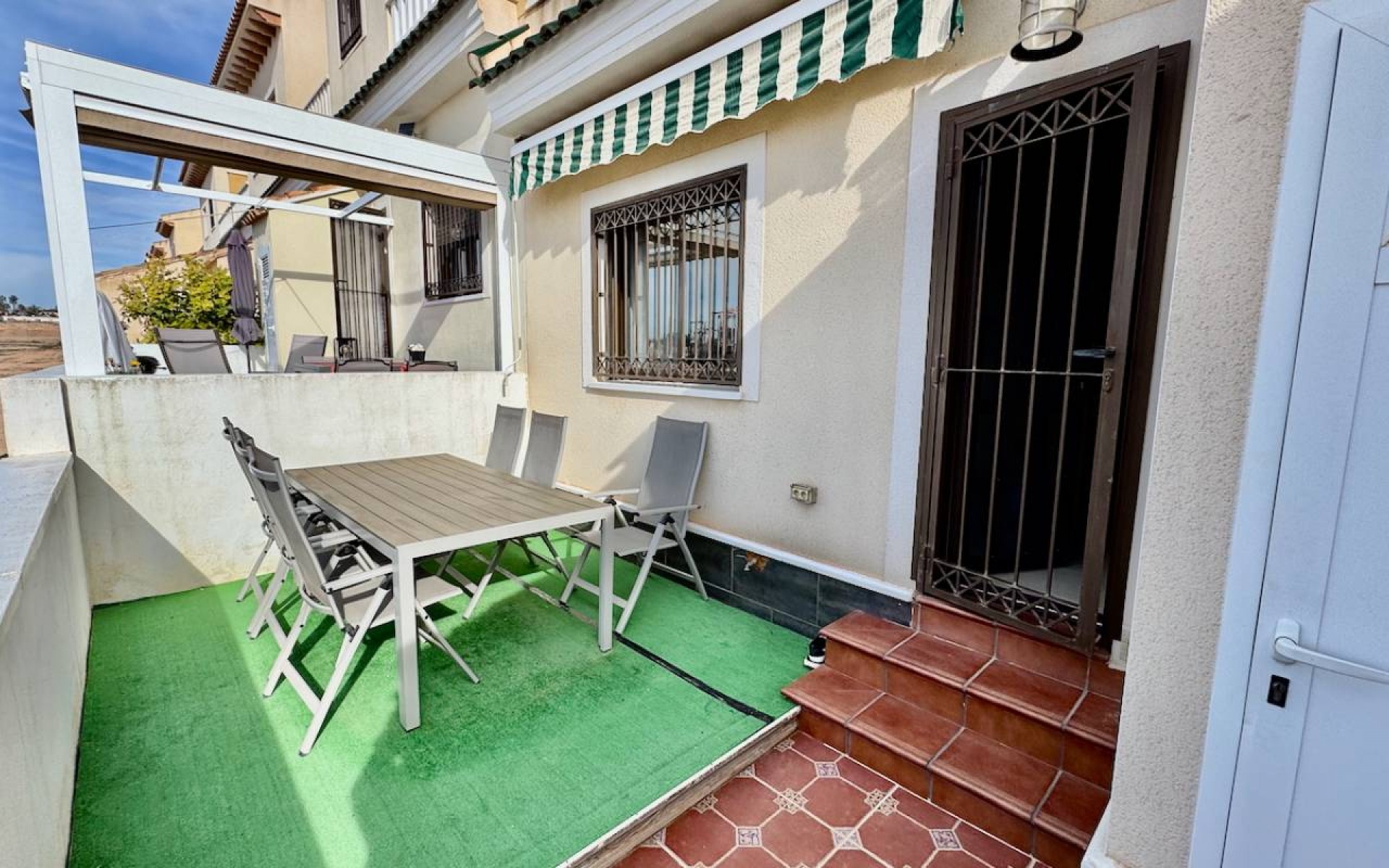 Resale - Townhouse - Ciudad Quesada - Doña Pepa