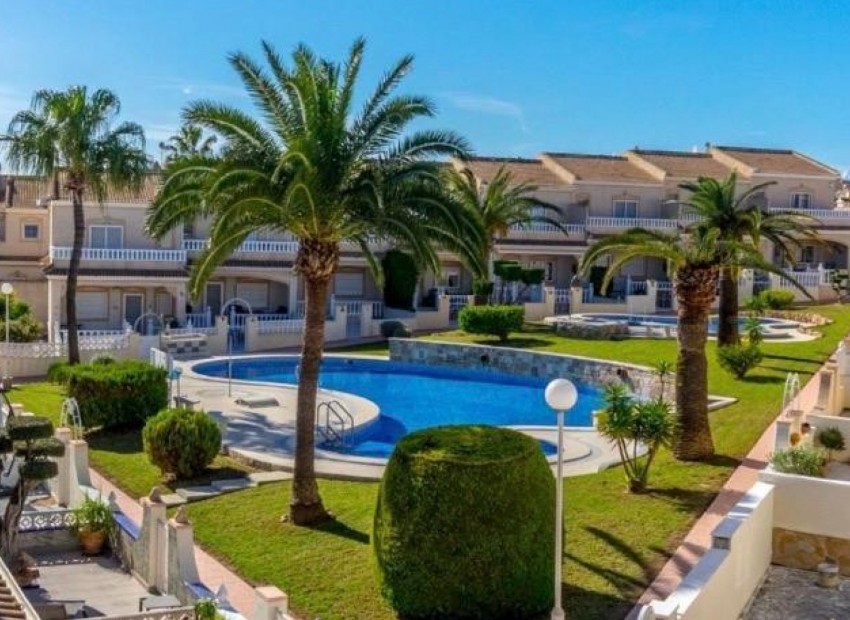 Resale - Townhouse - Ciudad Quesada - Doña Pepa