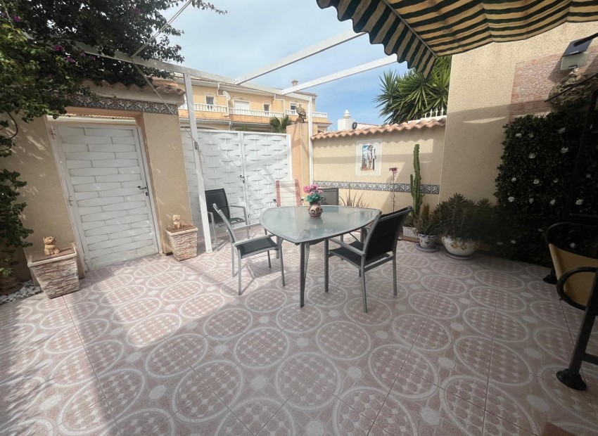 Resale - Townhouse - Ciudad Quesada - Doña Pepa