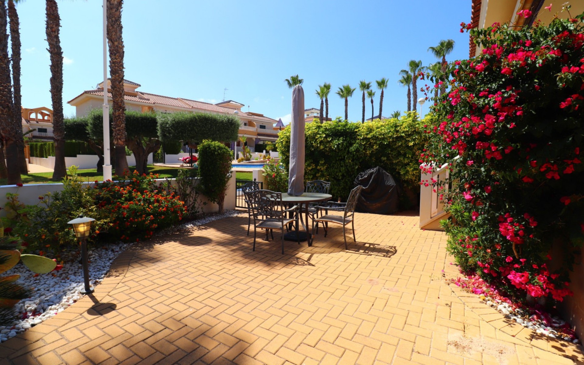 Resale - Townhouse - Ciudad Quesada - Doña Pepa