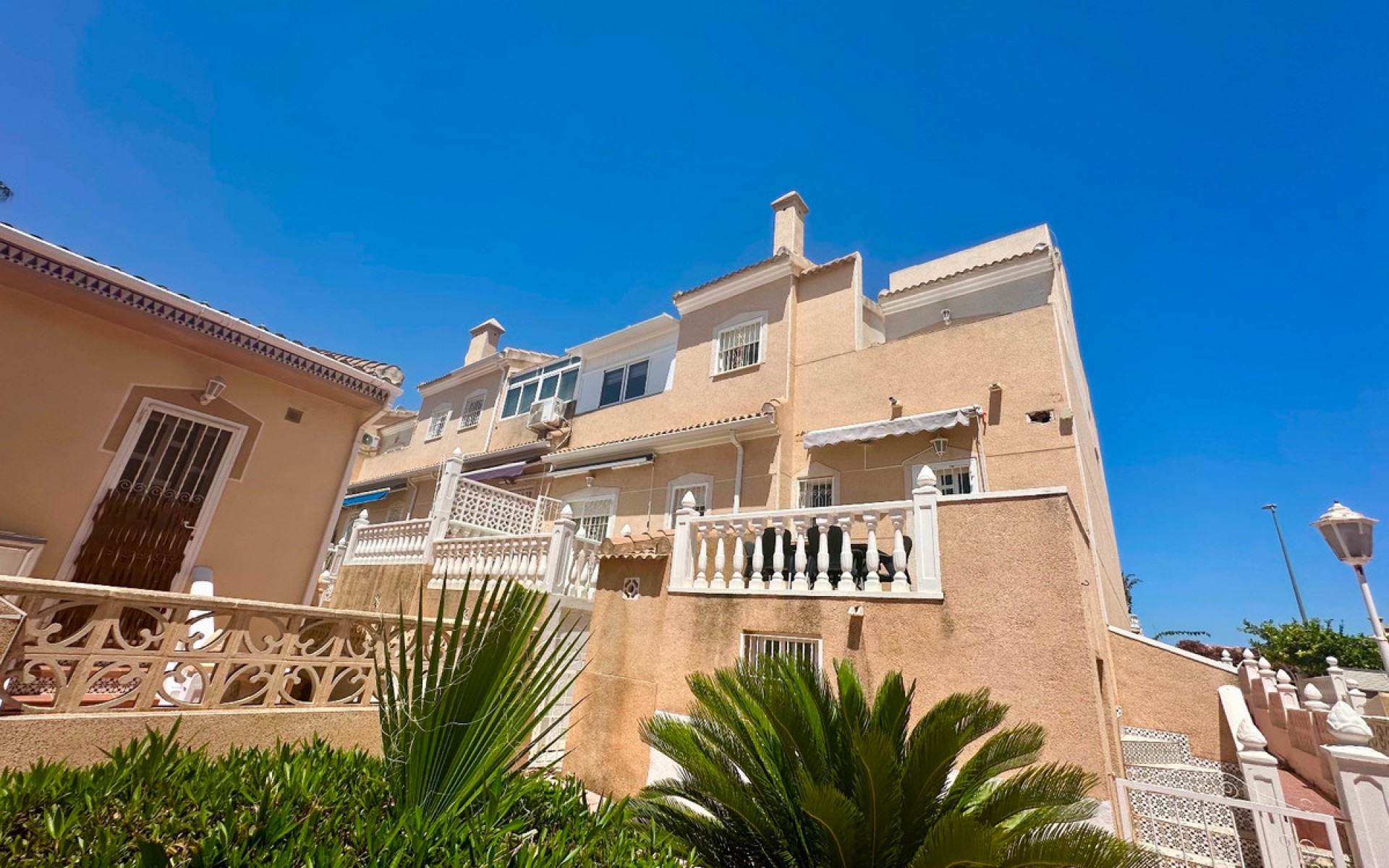 Resale - Townhouse - Ciudad Quesada - Doña Pepa