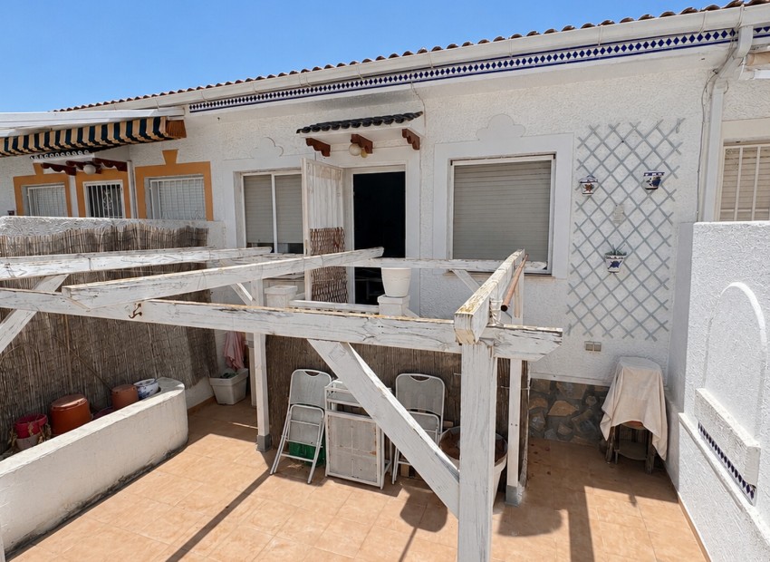 Resale - Townhouse - Ciudad Quesada - Pueblo Bravo