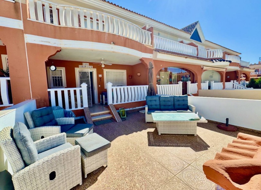 Resale - Townhouse - Ciudad Quesada