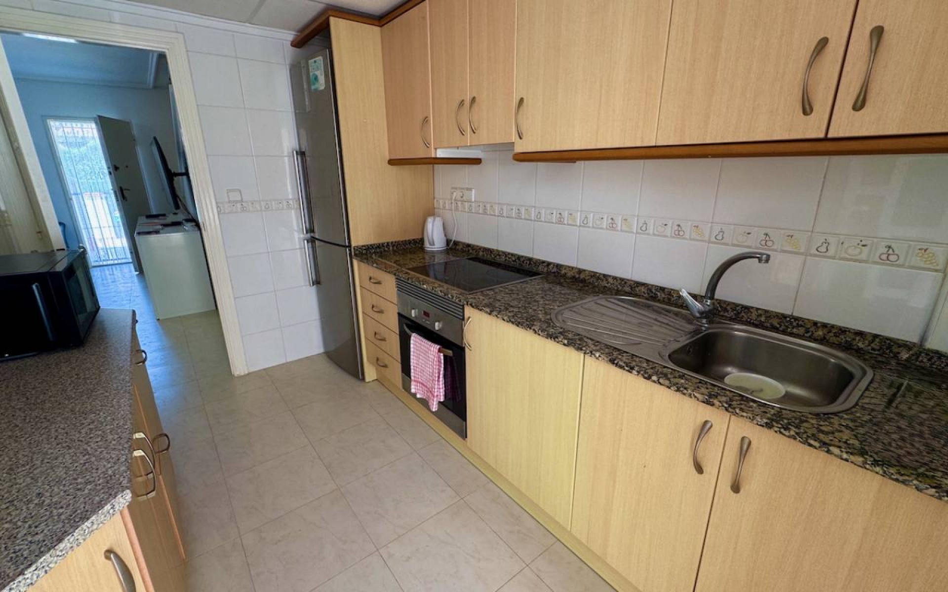 Resale - Townhouse - Ciudad Quesada