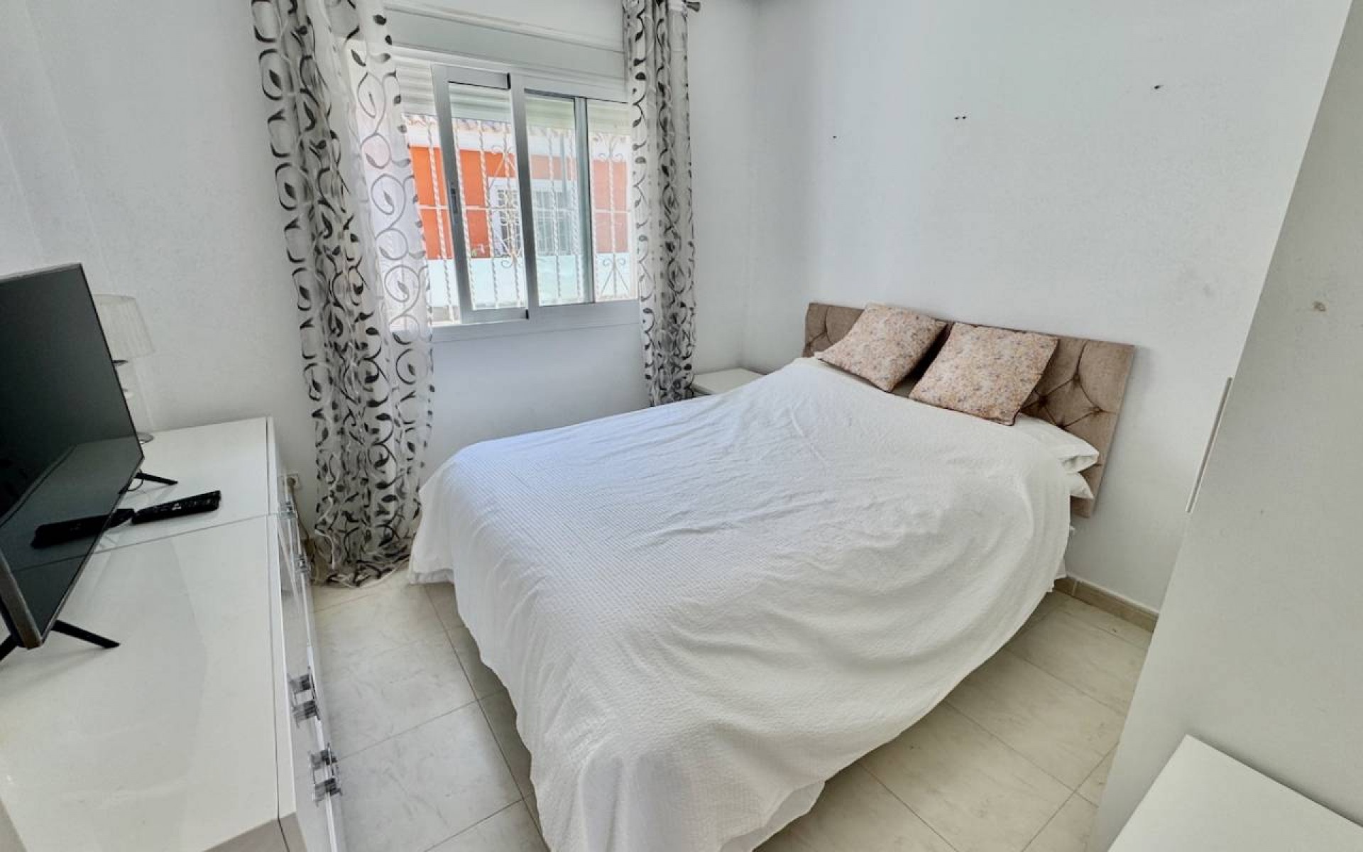 Resale - Townhouse - Ciudad Quesada