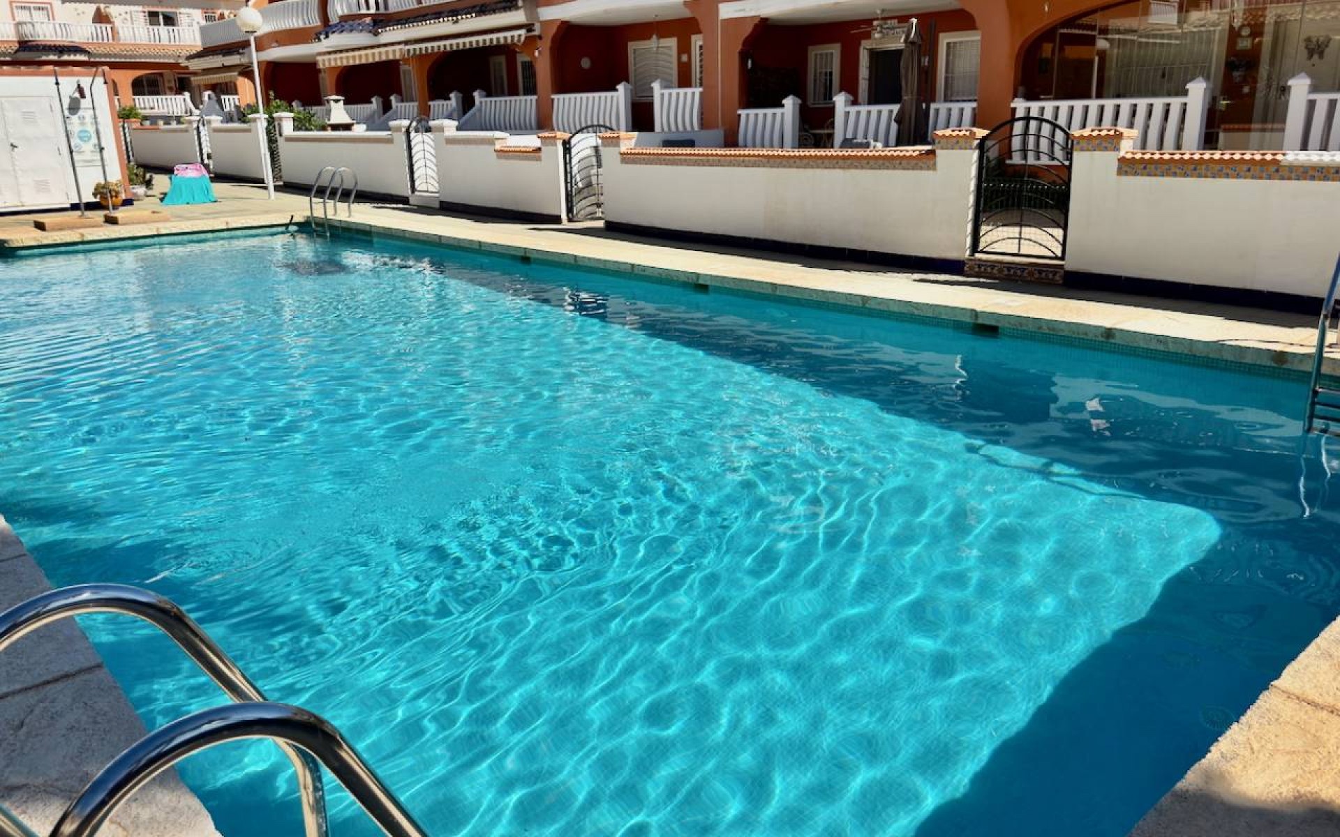 Resale - Townhouse - Ciudad Quesada