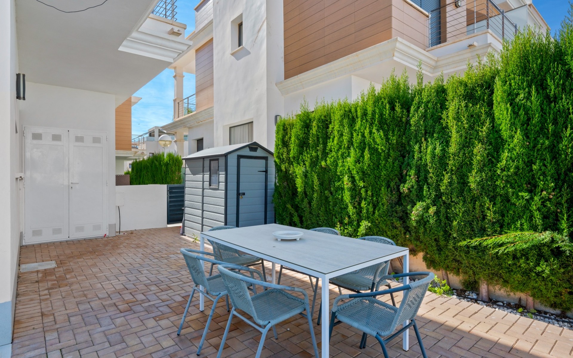 Resale - Townhouse - Ciudad Quesada