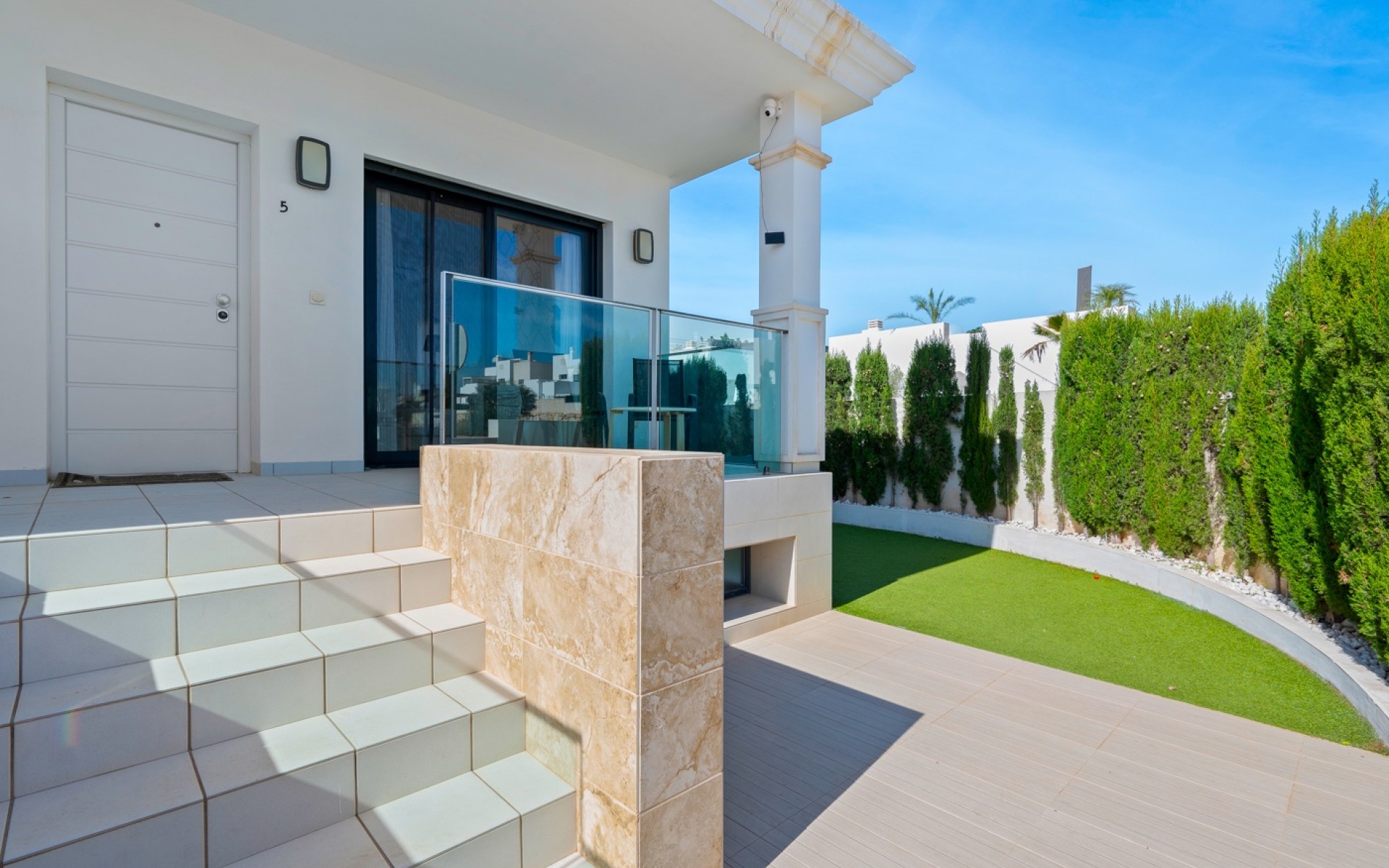 Resale - Townhouse - Ciudad Quesada