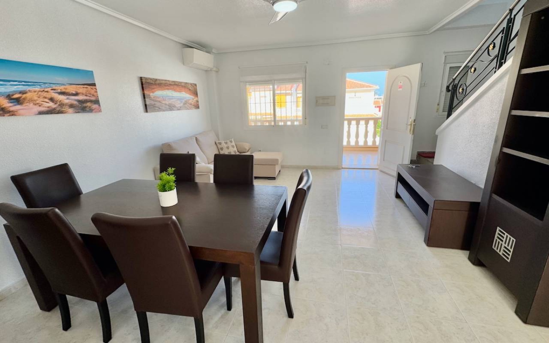 Resale - Townhouse - Ciudad Quesada