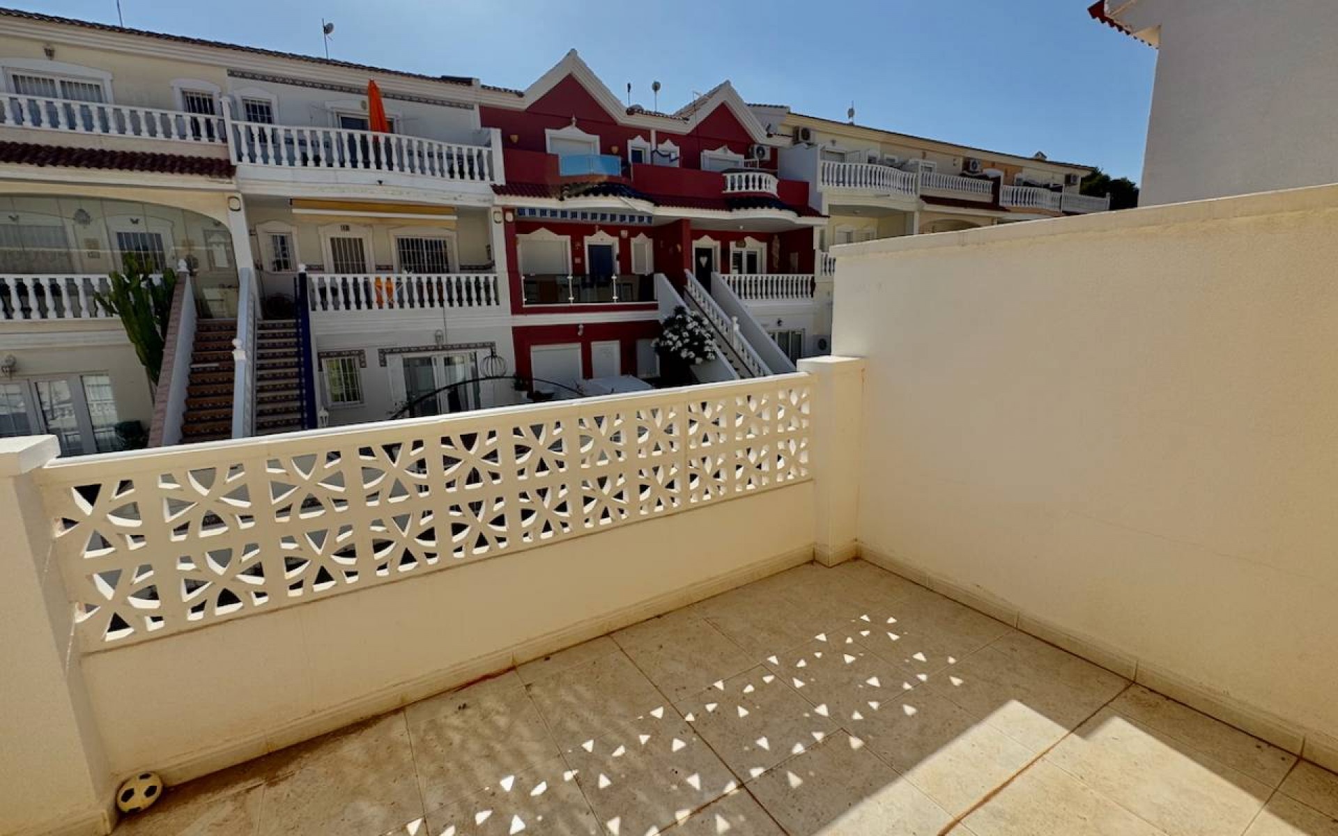 Resale - Townhouse - Ciudad Quesada