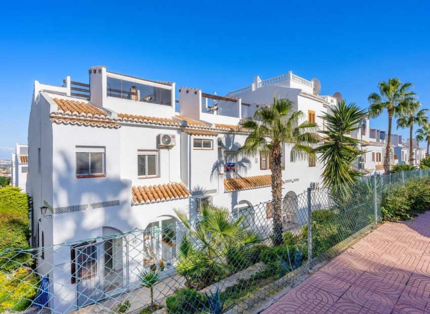 Resale - Townhouse - Ciudad Quesada