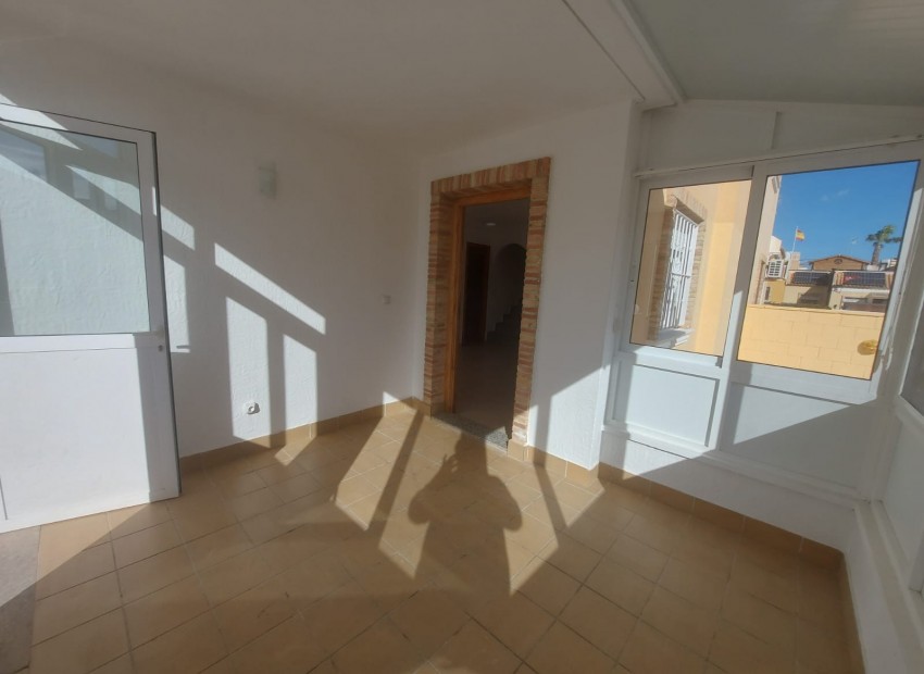 Resale - Townhouse - Ciudad Quesada