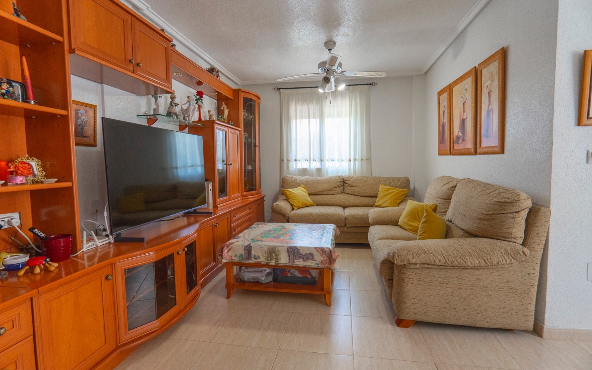 Resale - Townhouse - Ciudad Quesada