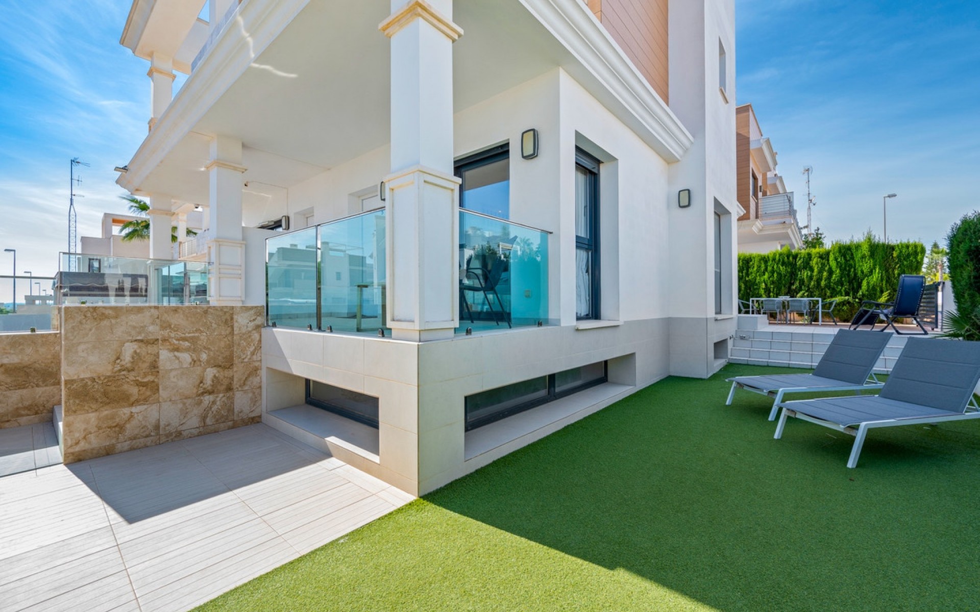 Resale - Townhouse - Ciudad Quesada