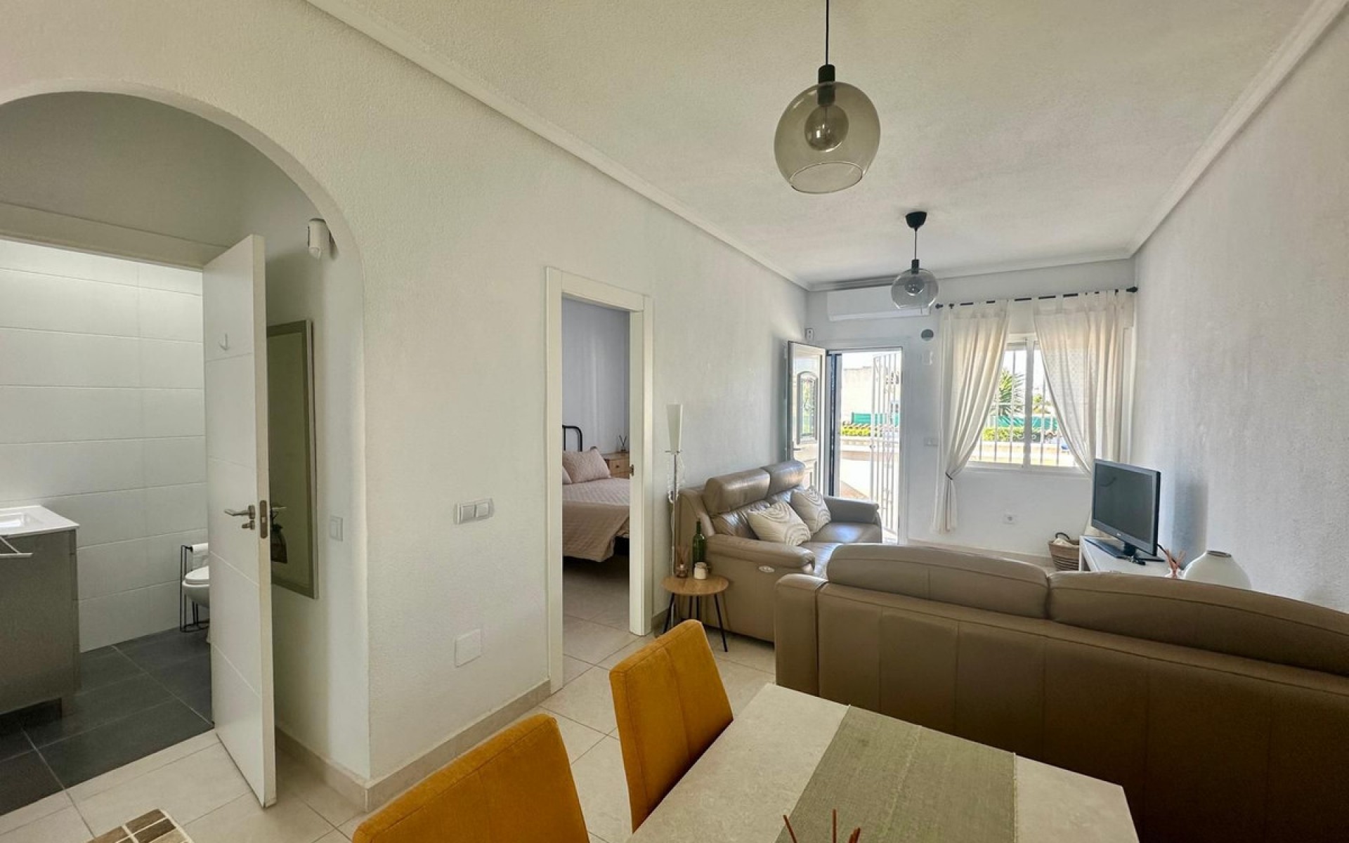 Resale - Townhouse - Ciudad Quesada