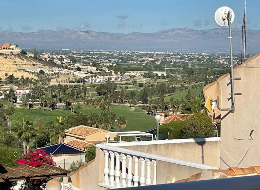 Resale - Townhouse - Ciudad Quesada